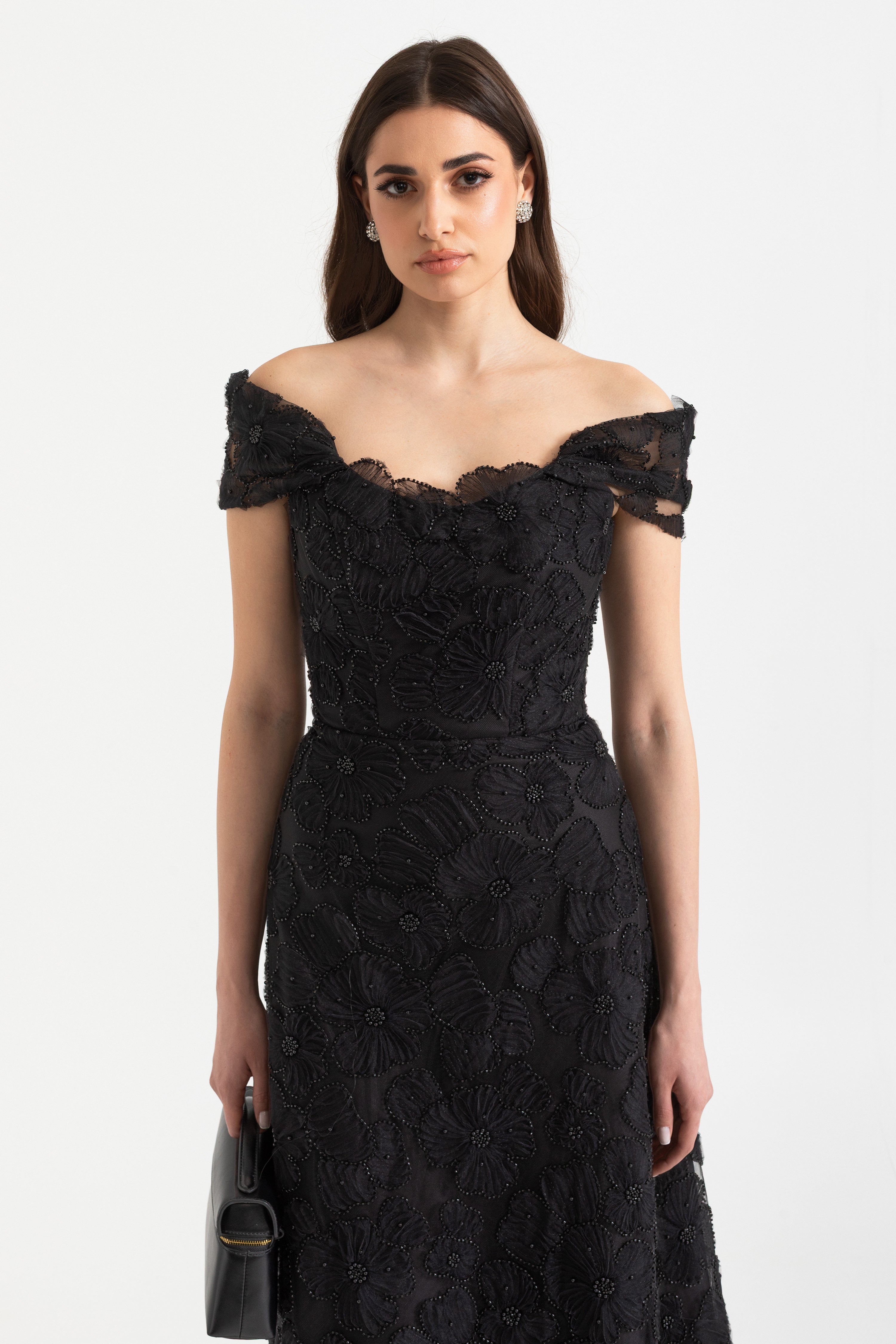 Off-Shoulder Midi Jurk met 3D Bloemenborduurwerk en Vetersluiting Achterkant
