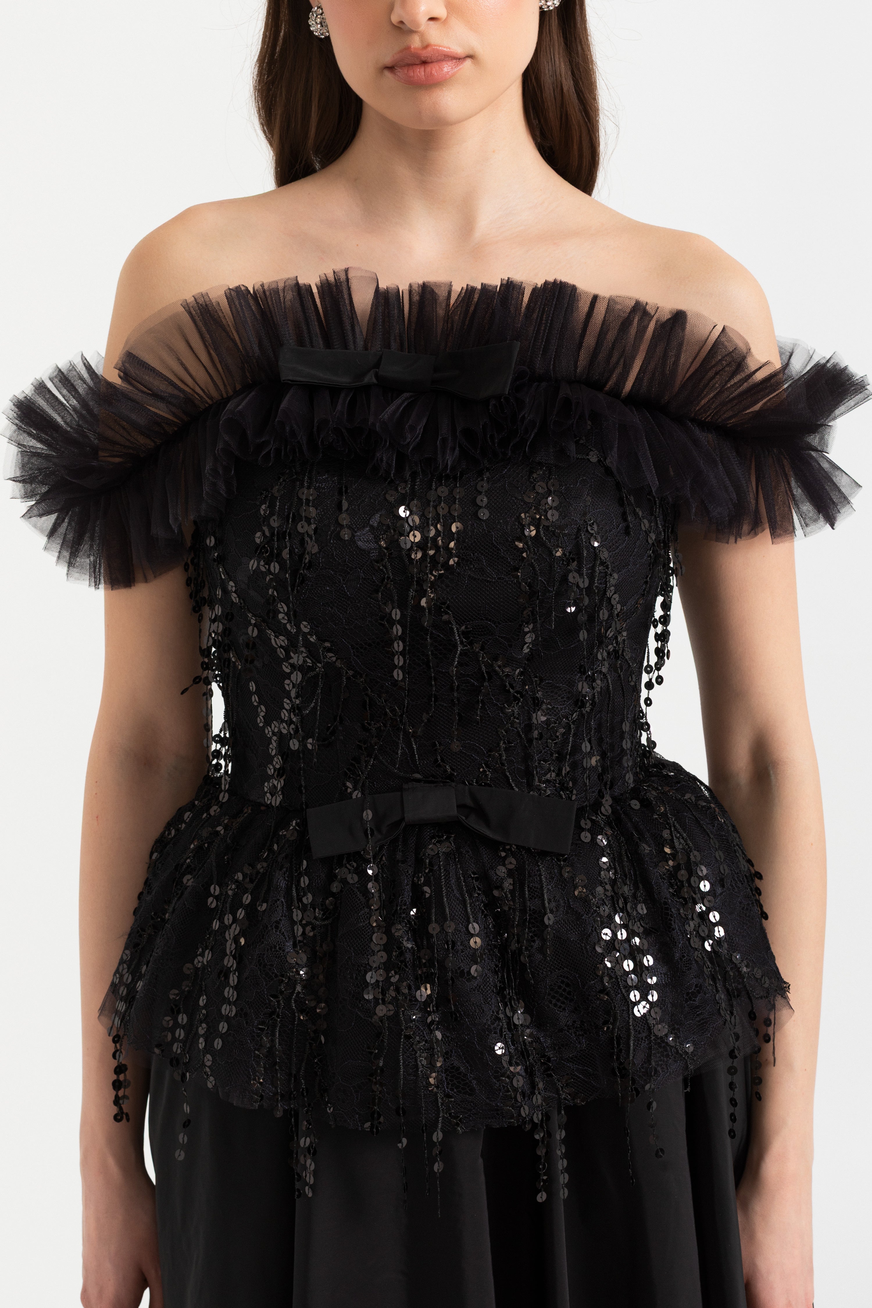 Off-shoulder corsettop met paillettenborduurwerk en gerimpelde afwerking