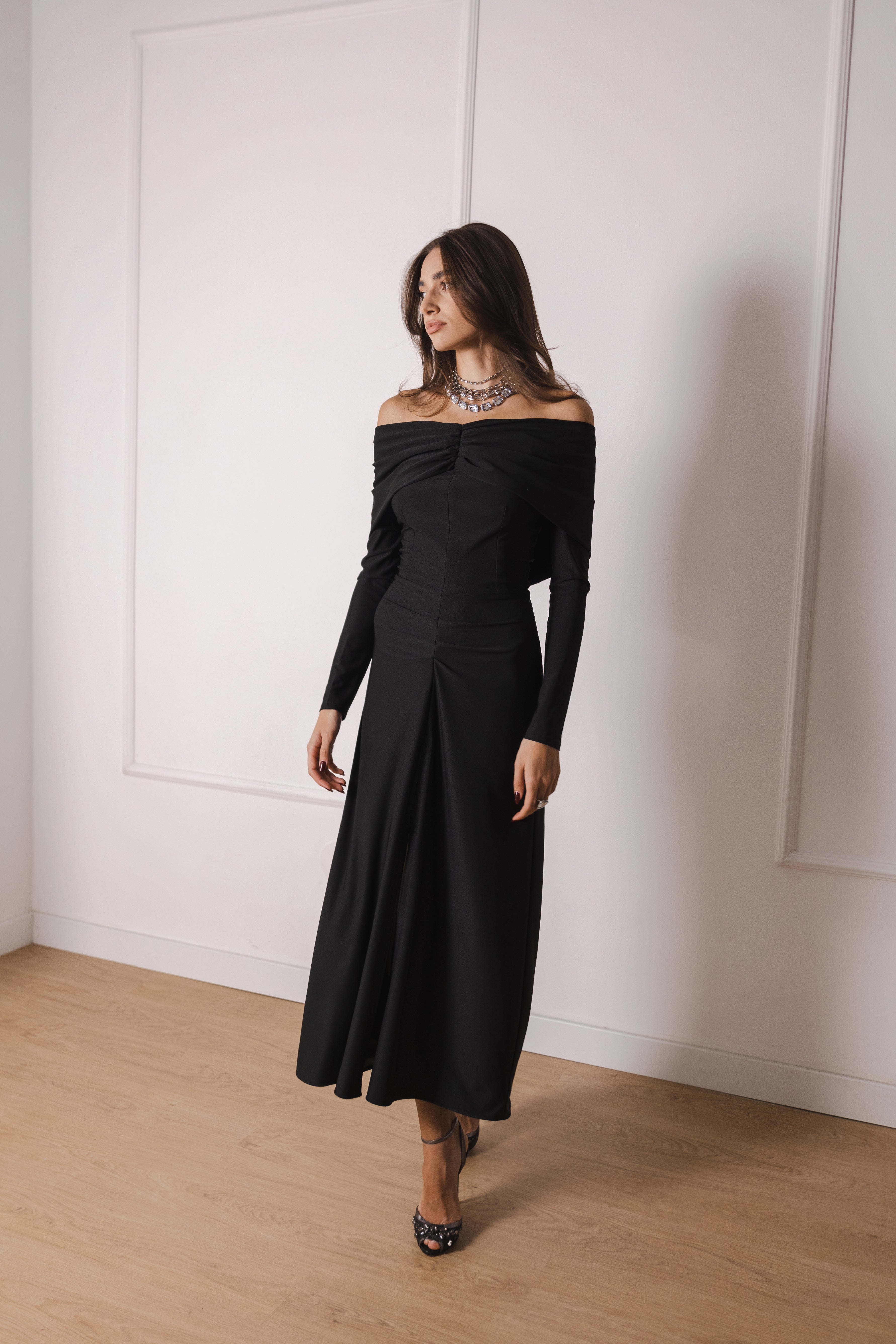 Stella - Midi Dress - Black