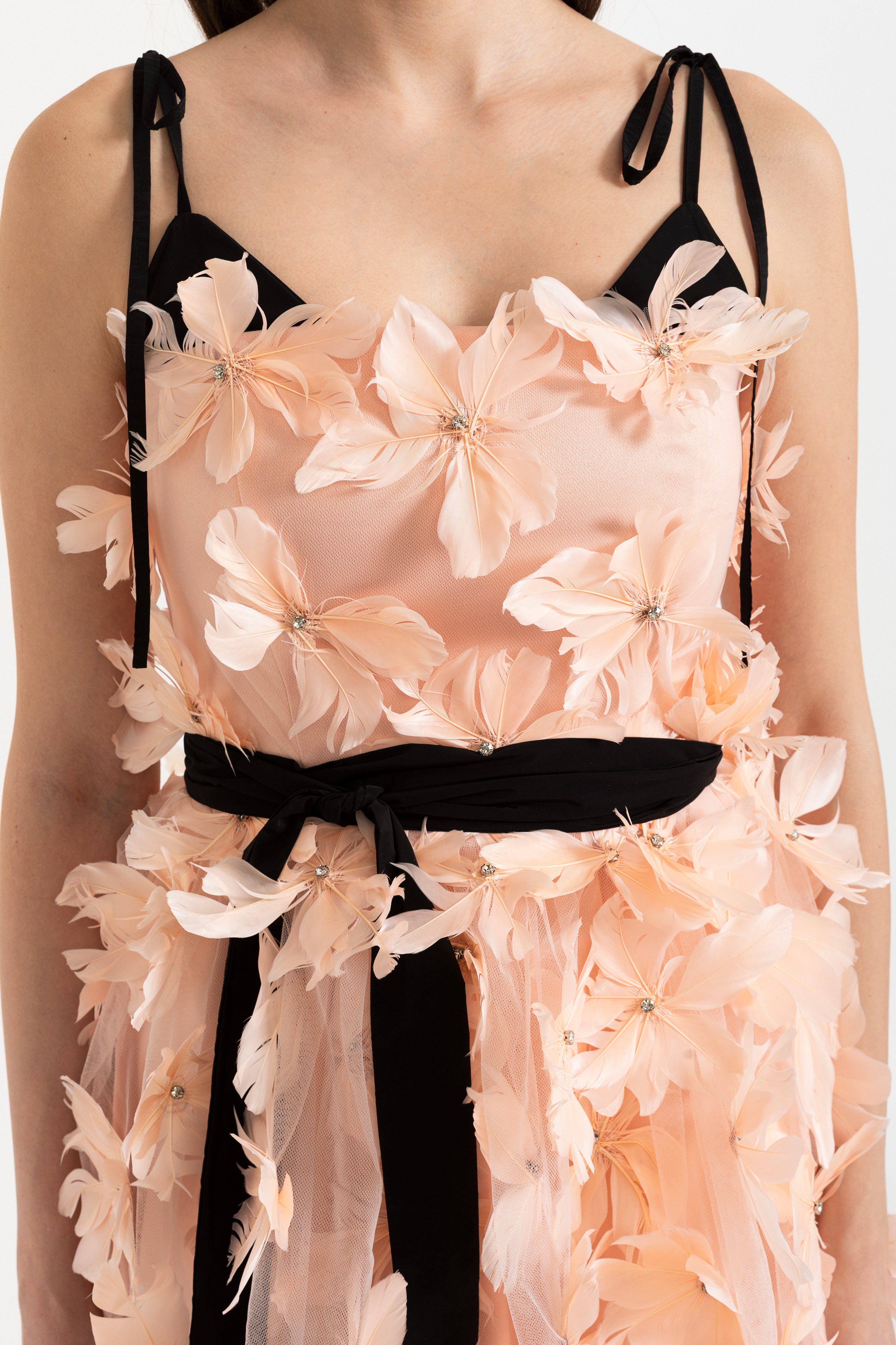 Midi-jurk met 3D-bloemenapplicatie en strikbandjes 